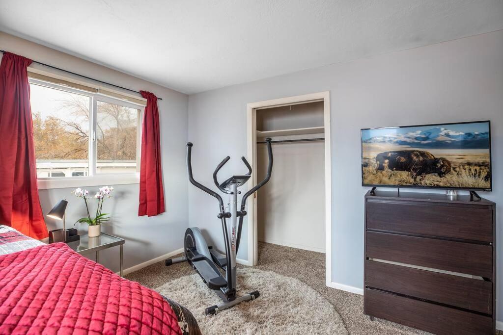Pet Friendly Millcreek Home Close To Downtown/Mtns Salt Lake City Ngoại thất bức ảnh
