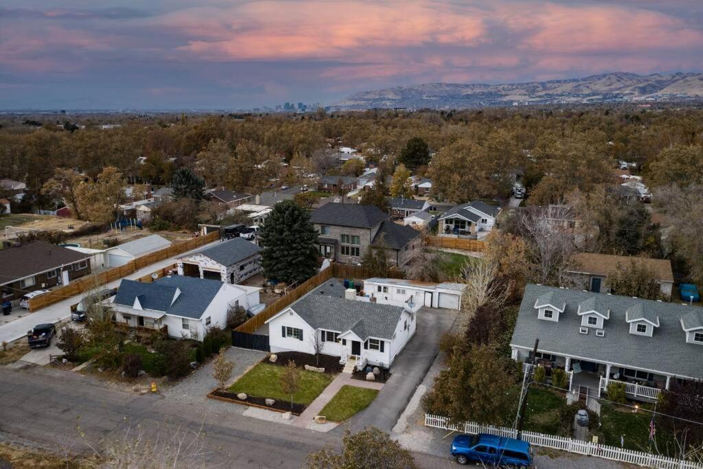 Pet Friendly Millcreek Home Close To Downtown/Mtns Salt Lake City Ngoại thất bức ảnh