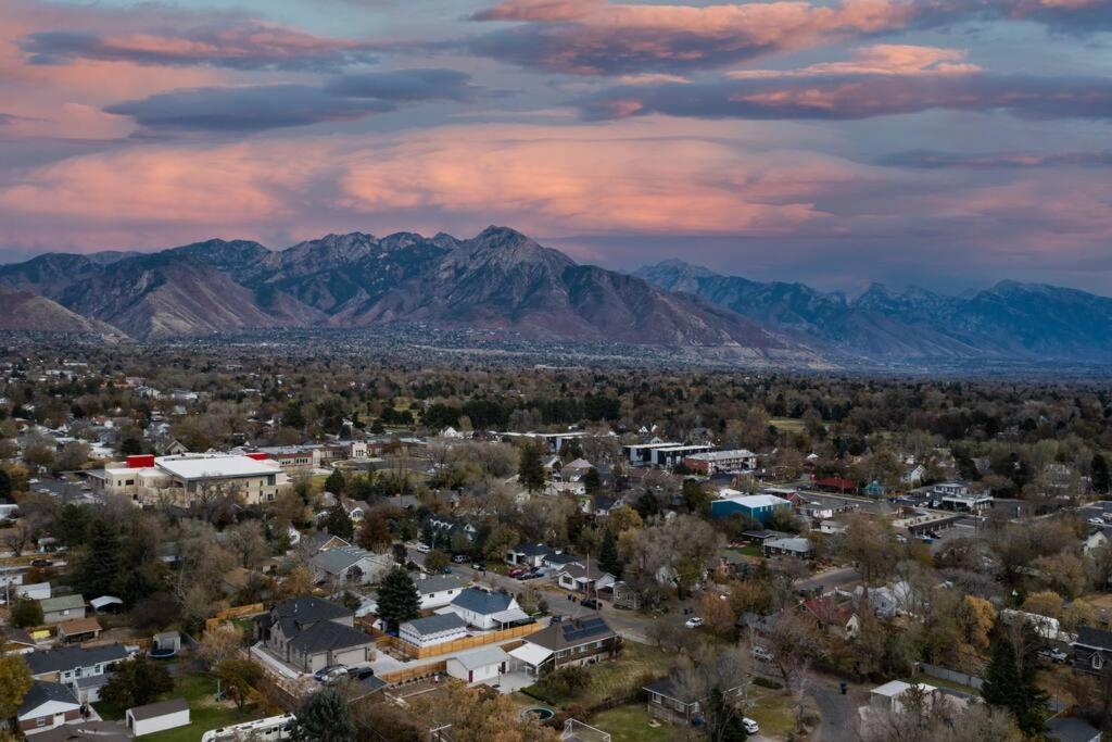 Pet Friendly Millcreek Home Close To Downtown/Mtns Salt Lake City Ngoại thất bức ảnh